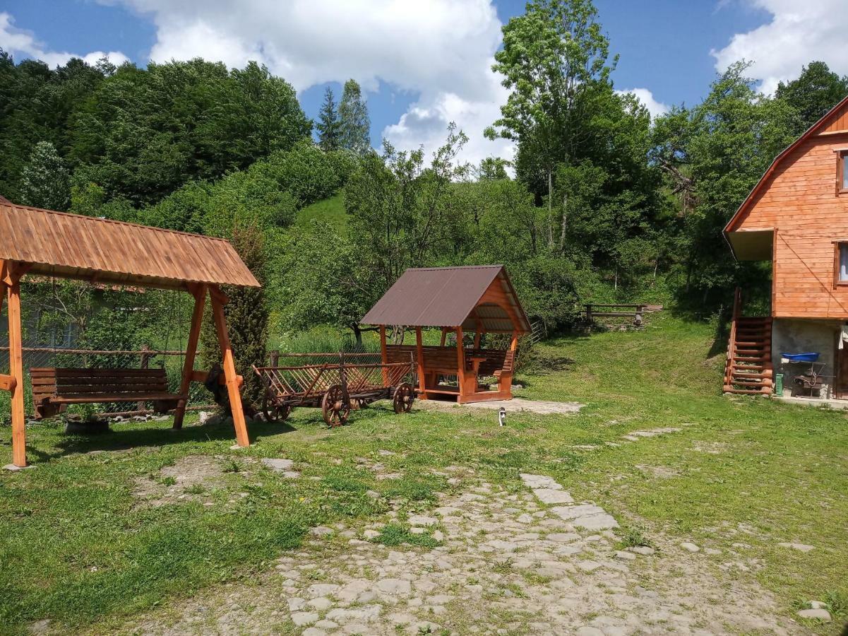 Верховинський Котедж Bukovets Екстериор снимка